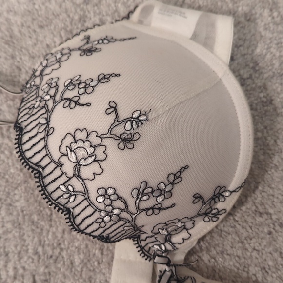 H&M push up bra 36B - Picture 3 of 4